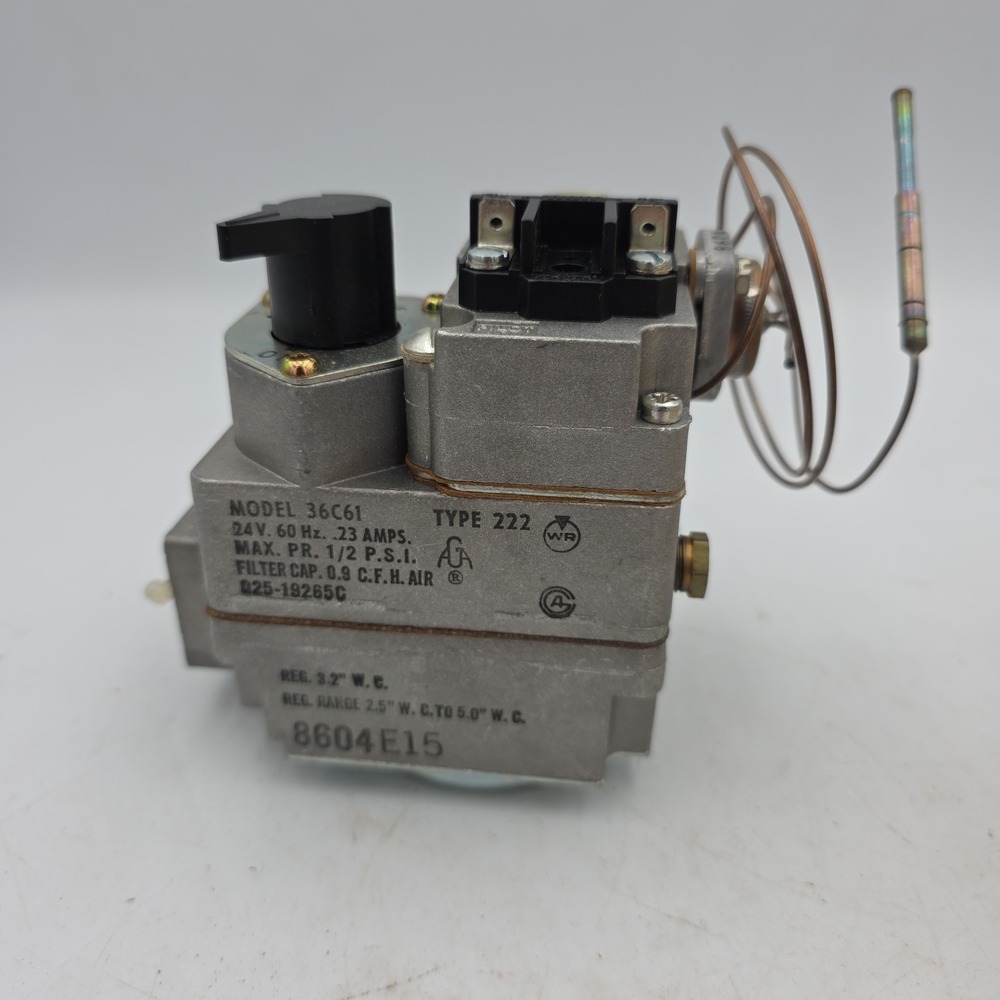 Furnace Gas Valve 36C61 Type 222 New Open Box